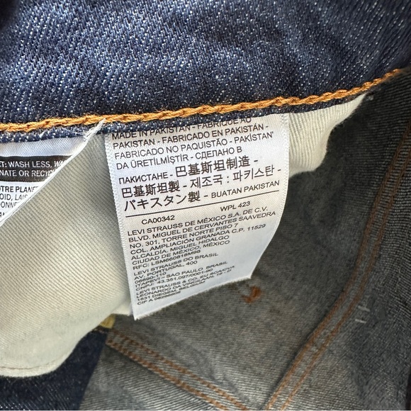 Levi’s bootcut jeans - Picture 3 of 11